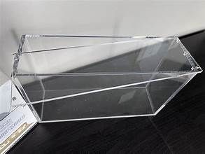 Acrylic Case Strong Magnetic Pokemon Charizard Ultra Premium Collection Acrylic Case Display